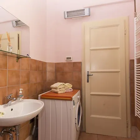 Apartman Spacious & Smart Center *