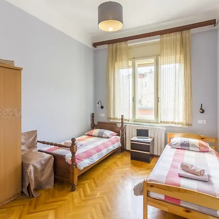 Spacious & Smart Center Apartman Póla