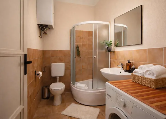 Spacious & Smart Center Apartment *