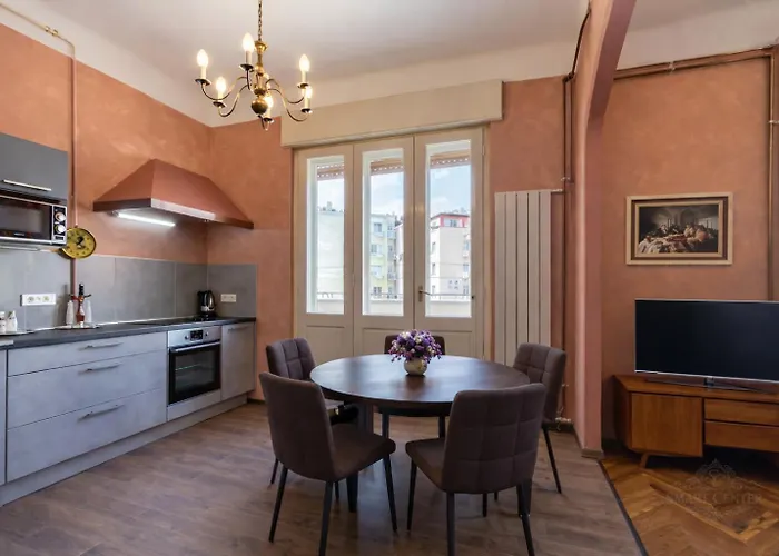 Spacious & Smart Center * Pula